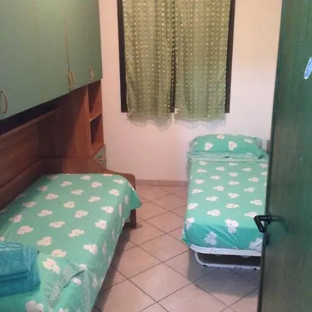Torregrande Fronte Mare Apartment Torre Grande